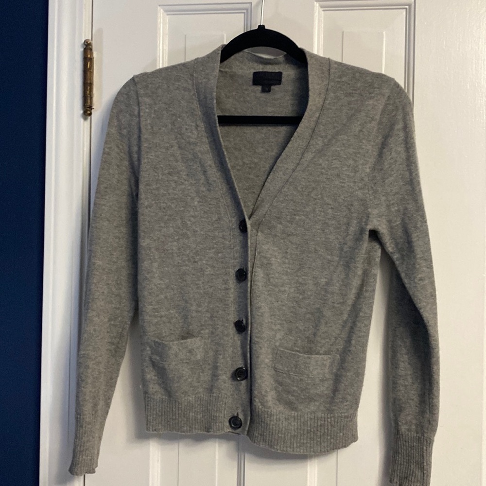 Cashmere cardigan